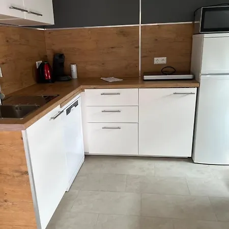 New Age Boardinghaus 3* באד ווימפן