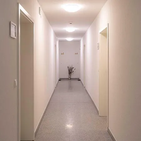 New Age Boardinghaus Aparthotel 3*