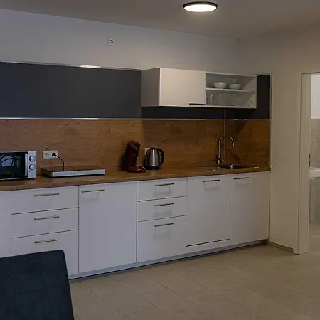 New Age Boardinghaus Aparthotel 3*